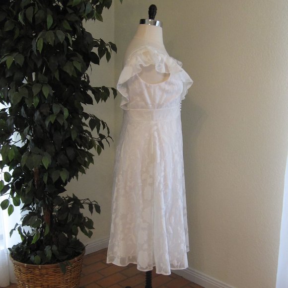 Gal Meets Glam Susie Floral Organza Fit & Flare NWT - Picture 10 of 13